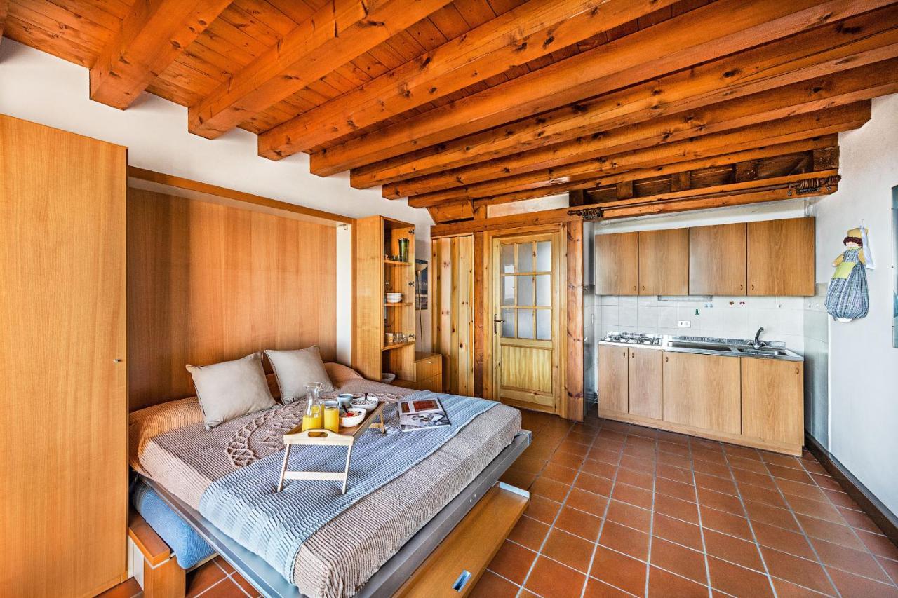 Moniga del Garda Residence Moniga Porto 1-08 By Wonderful Italy מראה חיצוני תמונה